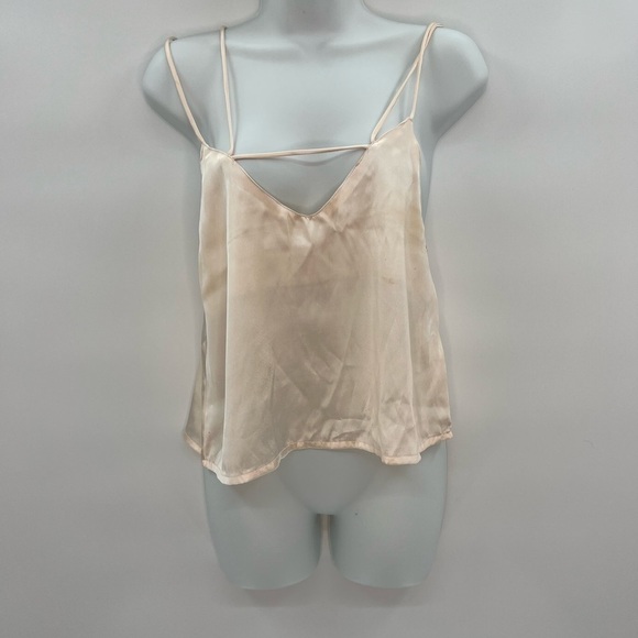 🌺 3/$15 Boohoo Pink Camis Sleeveless V-Neck Strappy Basic Tops Size M - Picture 1 of 5